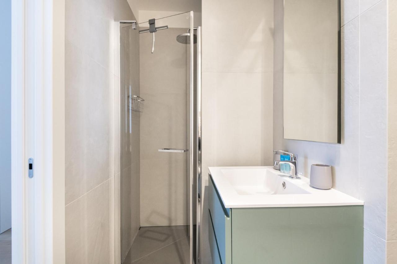 Easylife - Lussuosa Dimora Con Rooftop Condominiale Vista Duomo Milano Exteriör bild