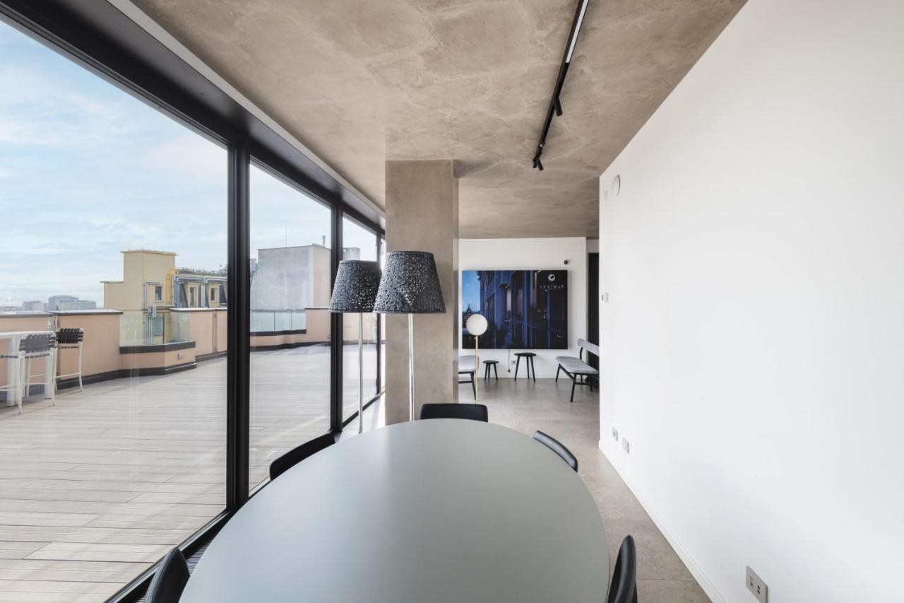 Easylife - Lussuosa Dimora Con Rooftop Condominiale Vista Duomo Milano Exteriör bild